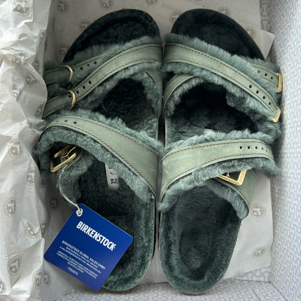 Birkenstock Franca Shearling in color Thyme